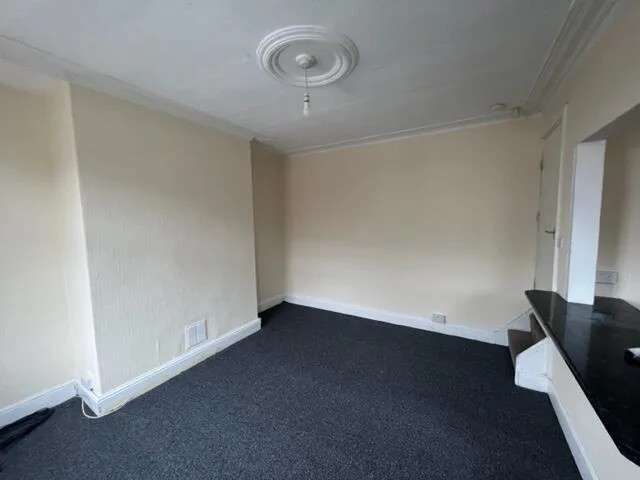 2 bedroom terraced house for rent