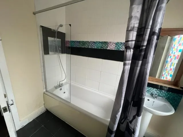 2 bedroom terraced house for rent