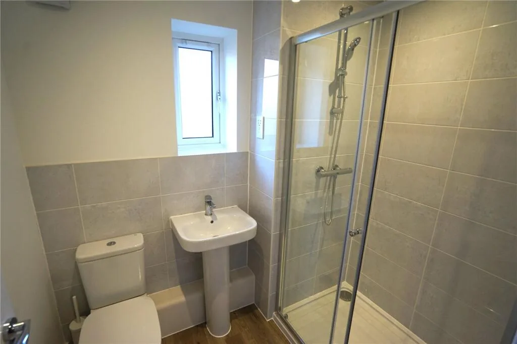 1 bedroom detached house for rent