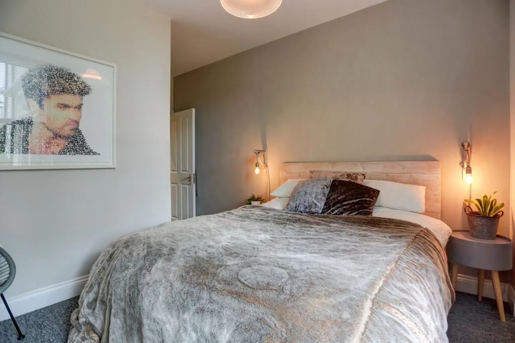 2 bedroom flat for rent