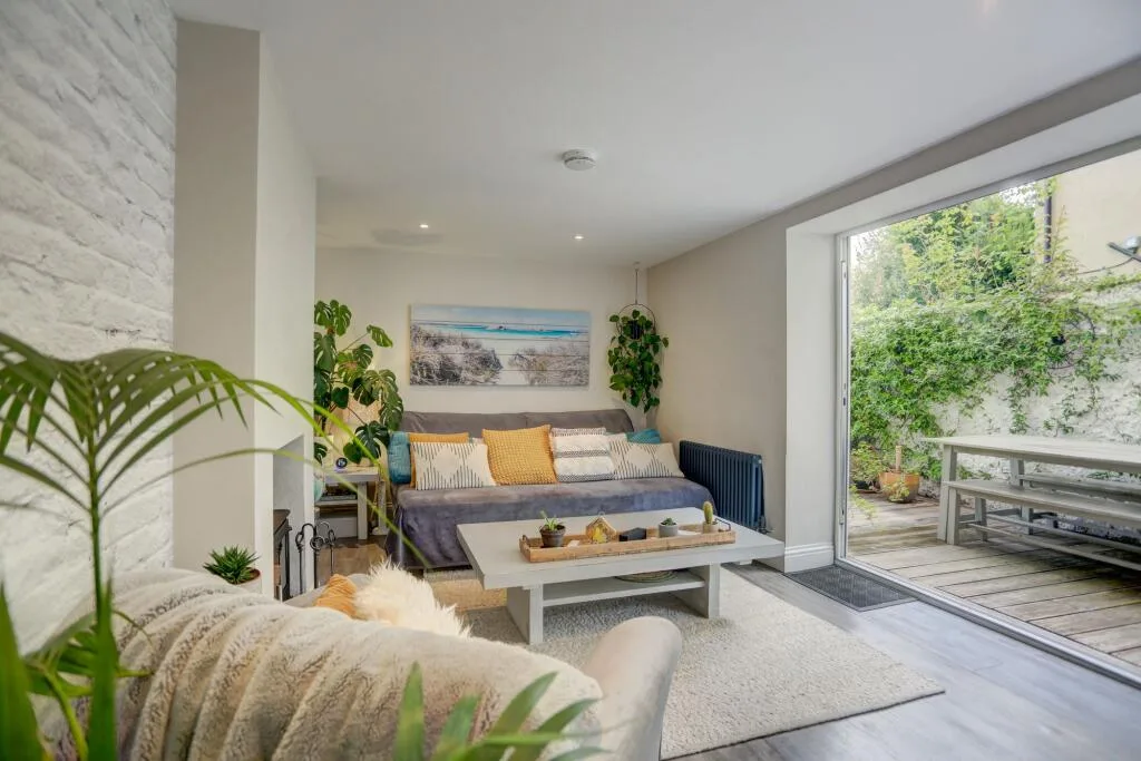 2 bedroom flat for rent