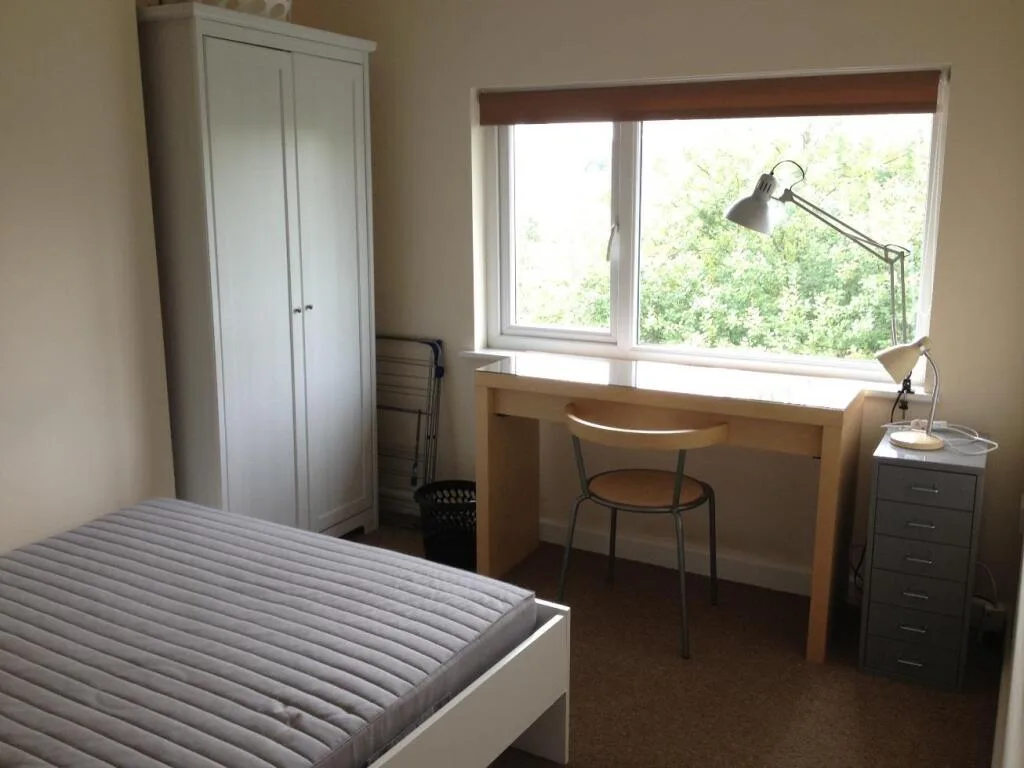 3 bedroom semi-detached house for rent