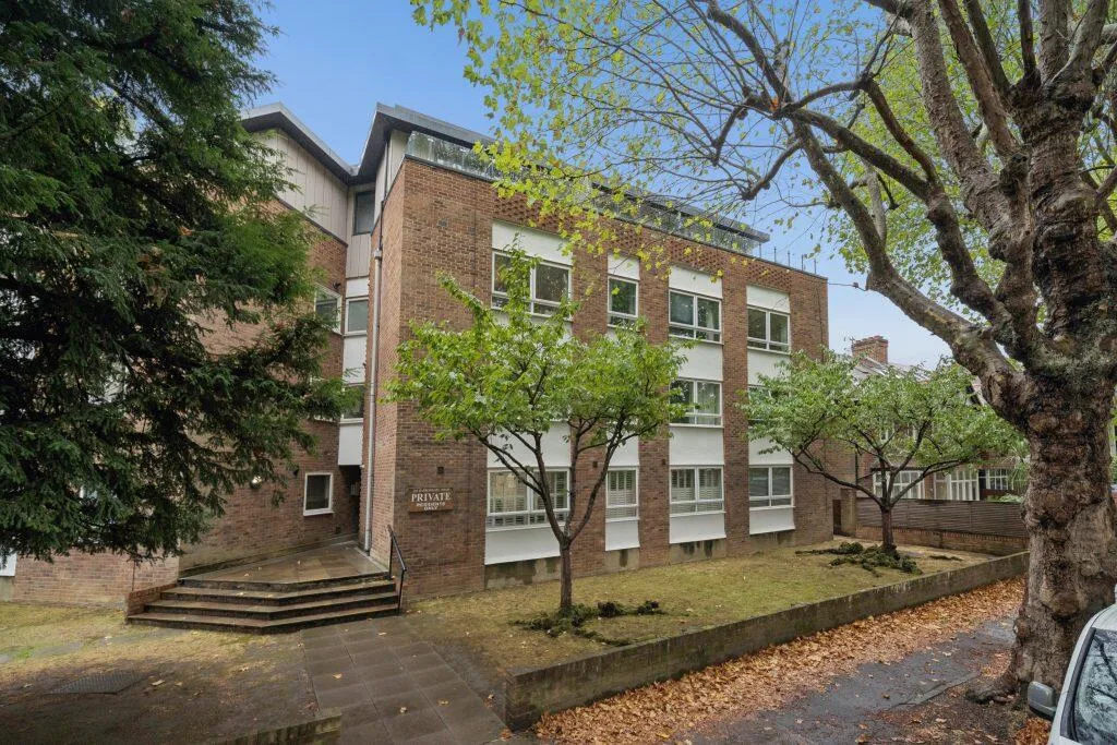 2 bedroom flat for rent
