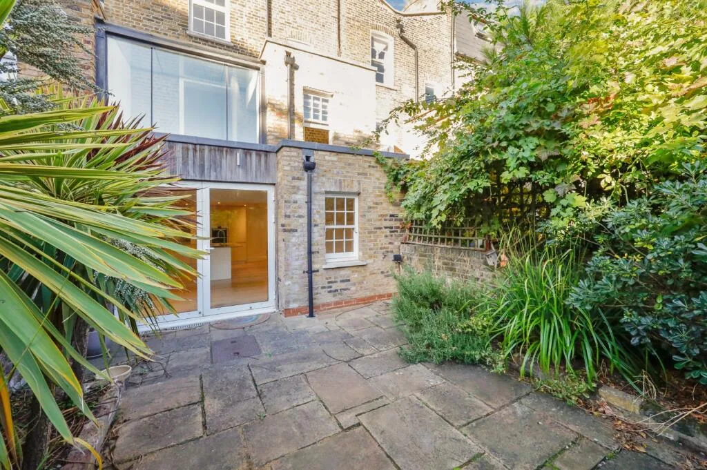 3 bedroom terraced house for rent