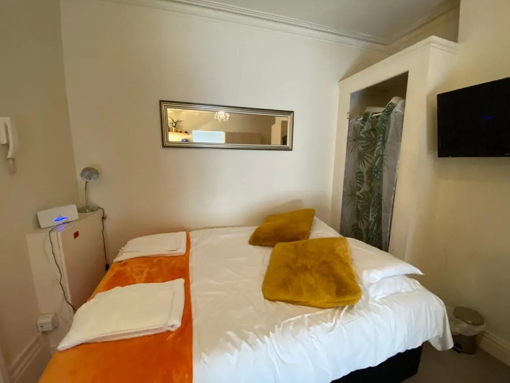 Studio apartment for rent