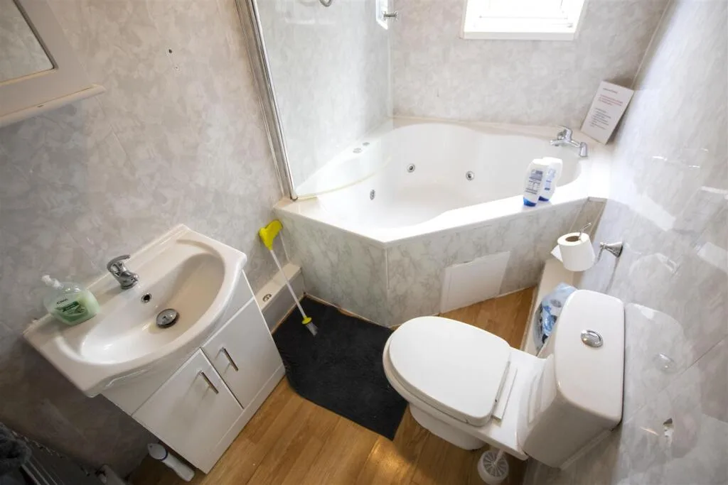 5 bedroom house of multiple occupation for rent