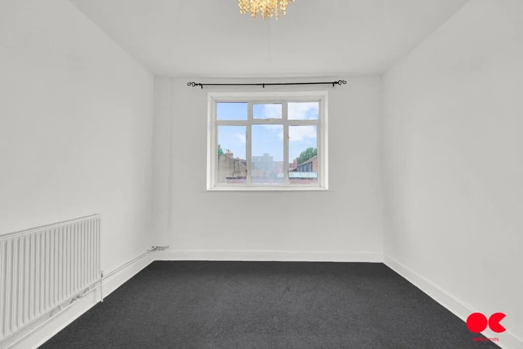5 bedroom terraced house for rent
