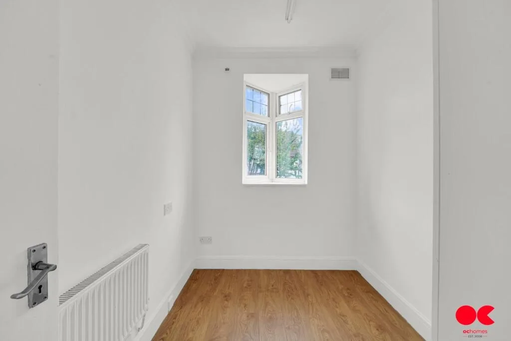 5 bedroom terraced house for rent