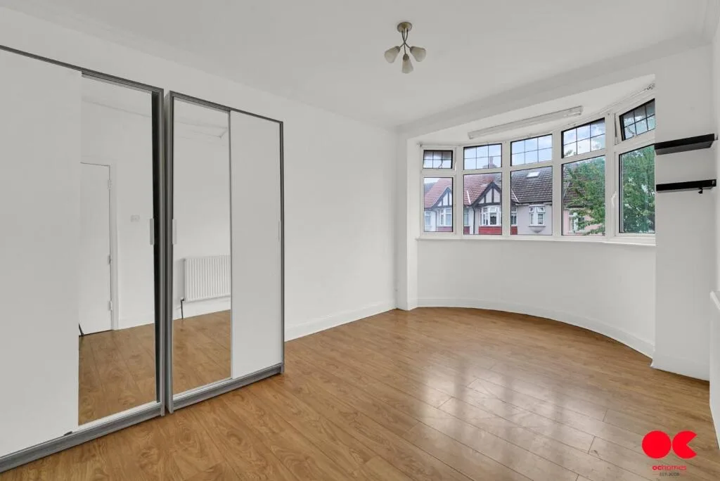 5 bedroom terraced house for rent