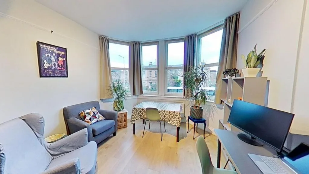 2 bedroom flat for rent