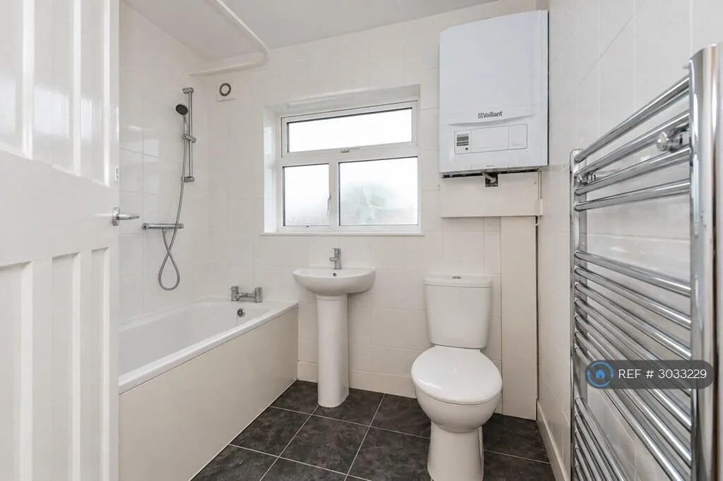 4 bedroom terraced house for rent