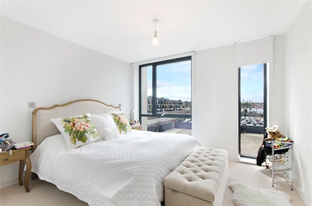 3 bedroom maisonette for rent