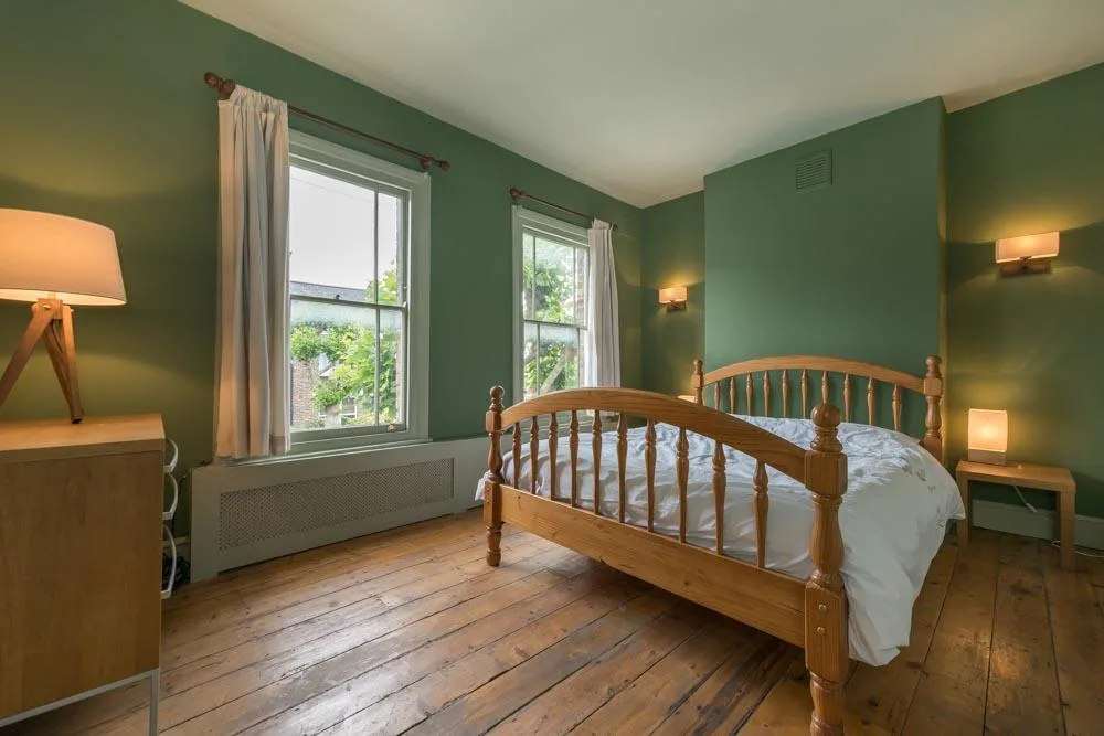 2 bedroom end of terrace house for rent