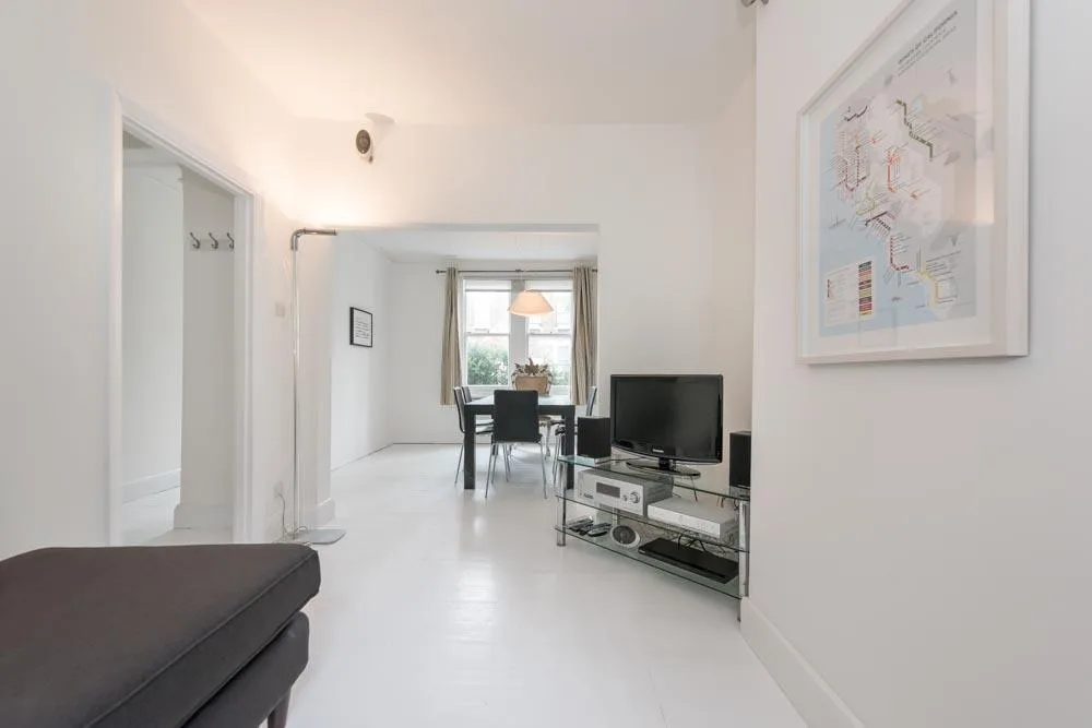 2 bedroom end of terrace house for rent