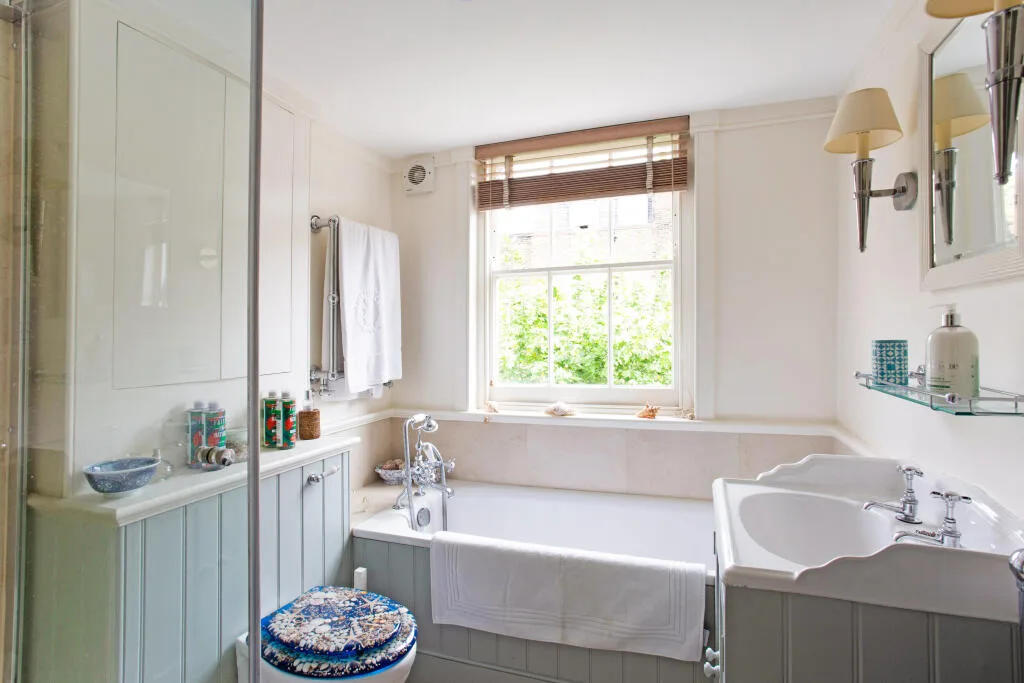 4 bedroom terraced house for rent