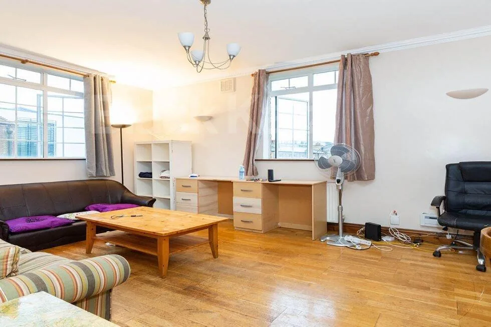 3 bedroom flat for rent