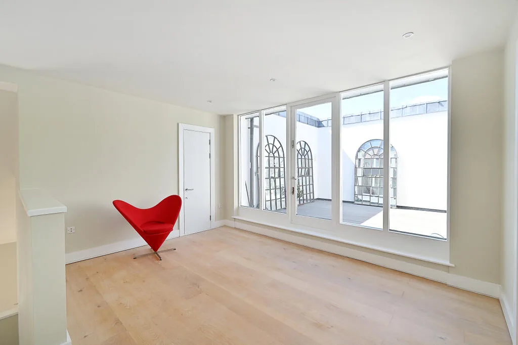3 bedroom maisonette for rent