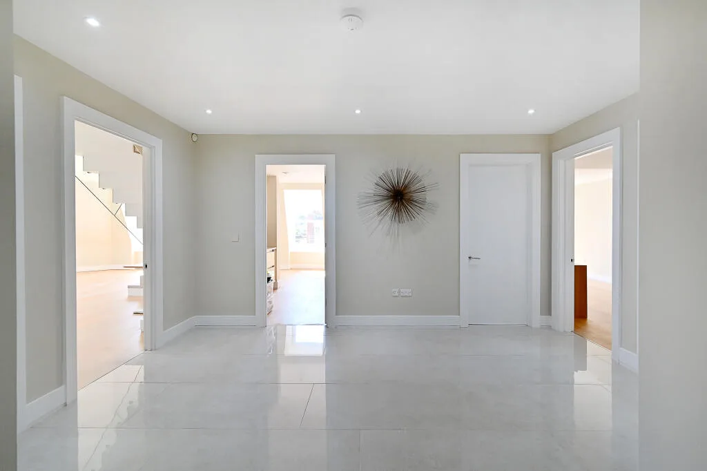 3 bedroom maisonette for rent