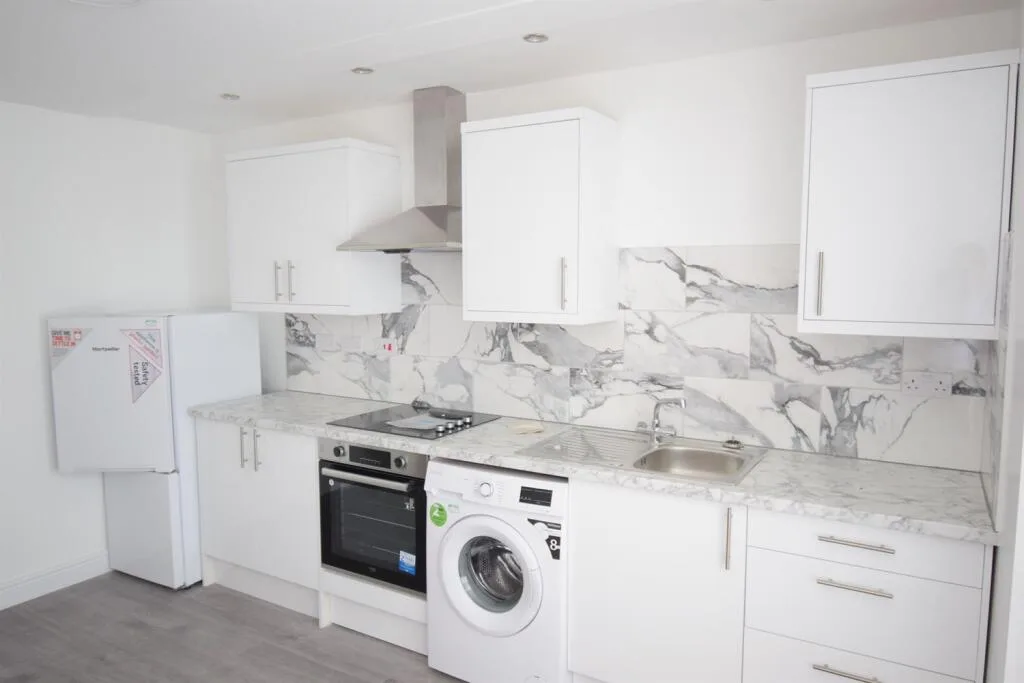 1 bedroom house for rent