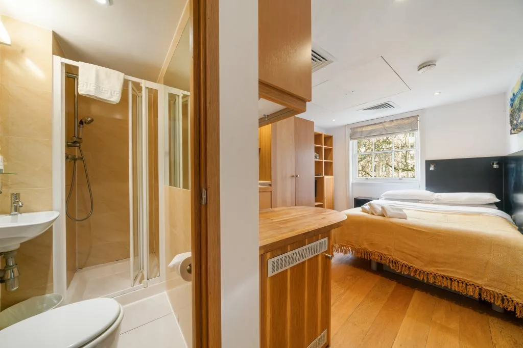 Studio flat for rent