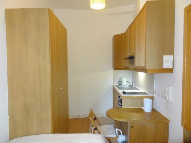 Studio flat for rent