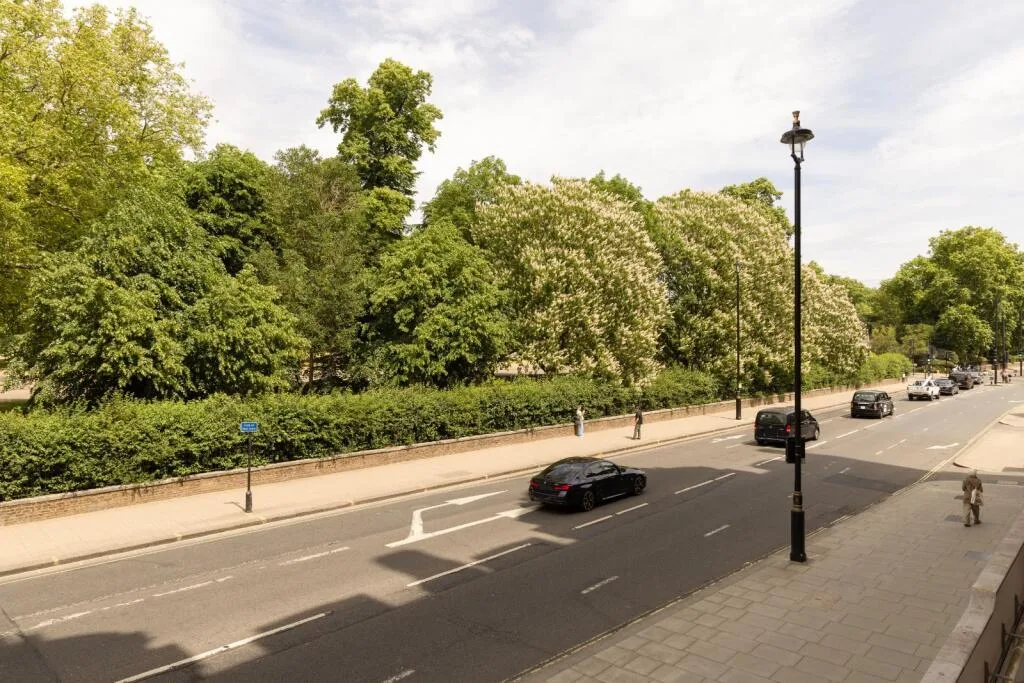 3 bedroom flat for rent