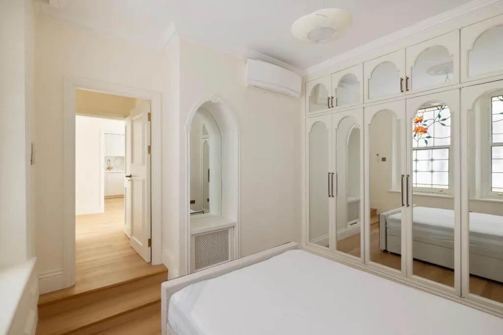 3 bedroom flat for rent