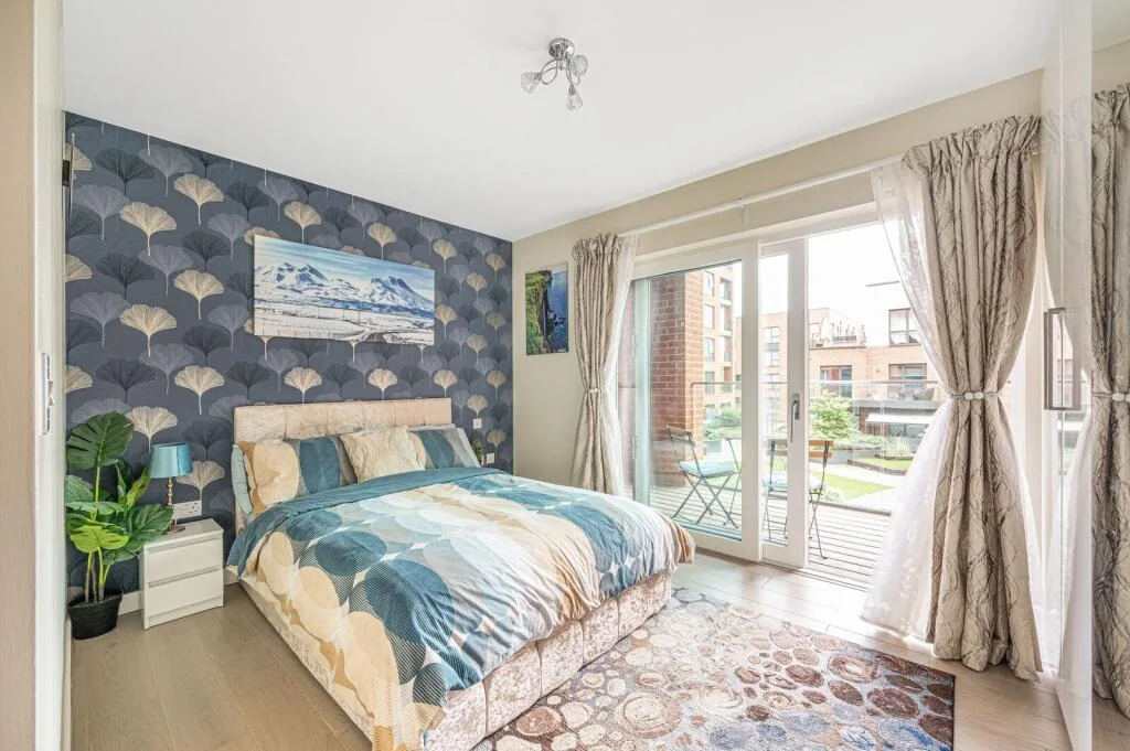 3 bedroom flat for rent