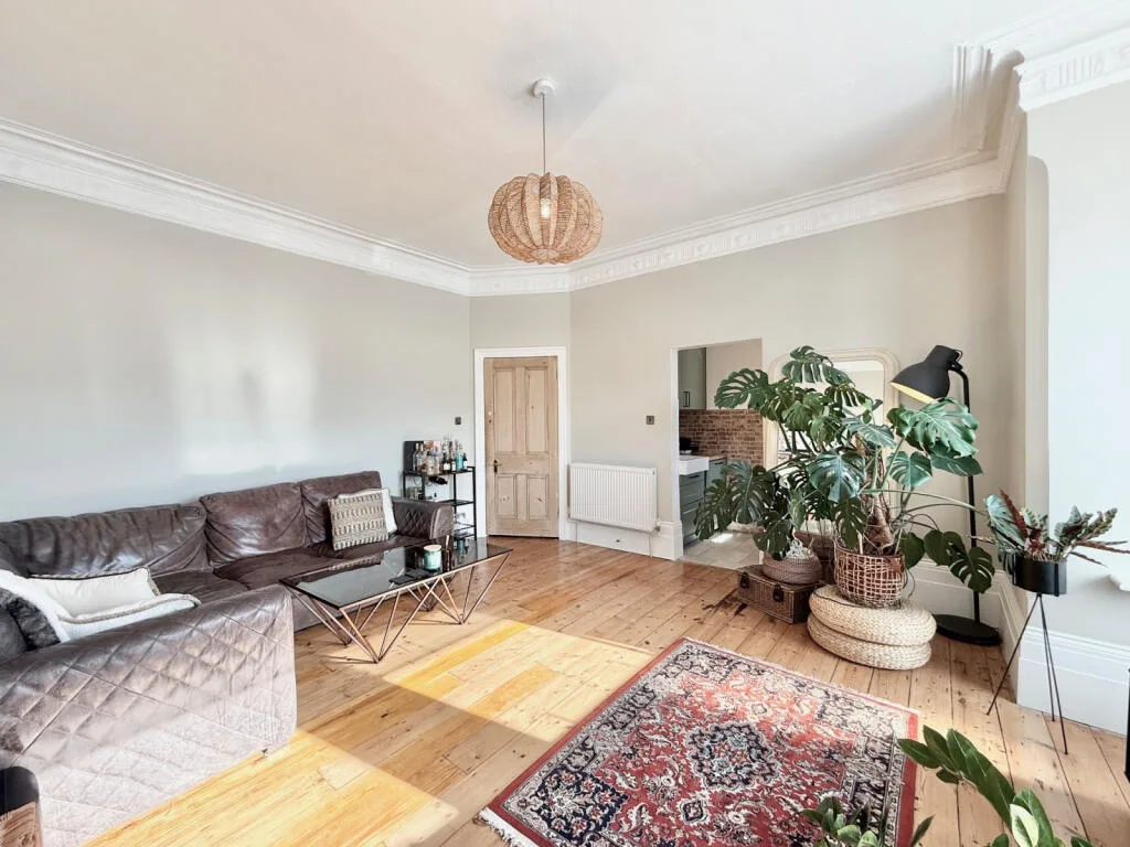 2 bedroom flat for rent