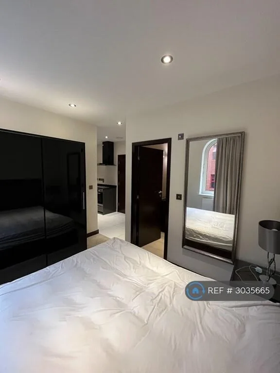 Studio flat for rent