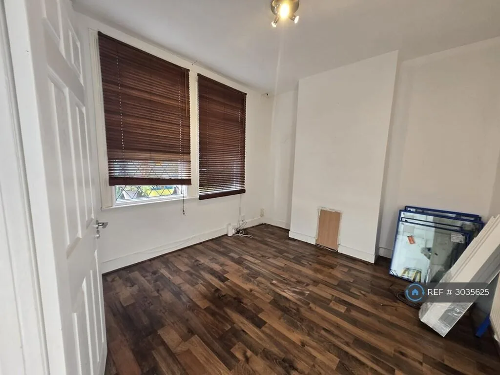 2 bedroom terraced house for rent