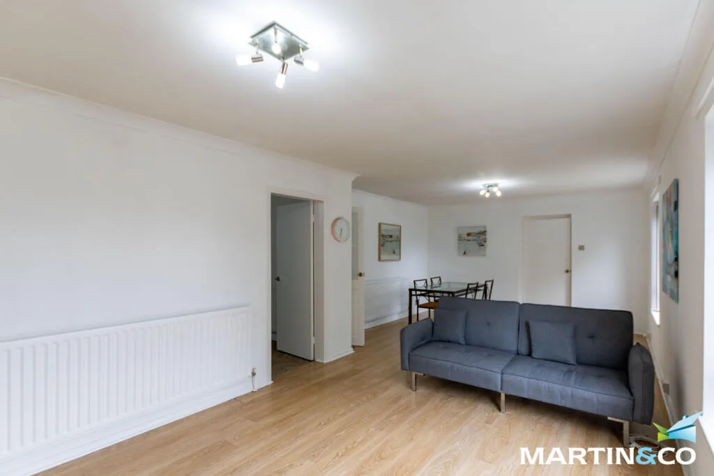 2 bedroom flat for rent