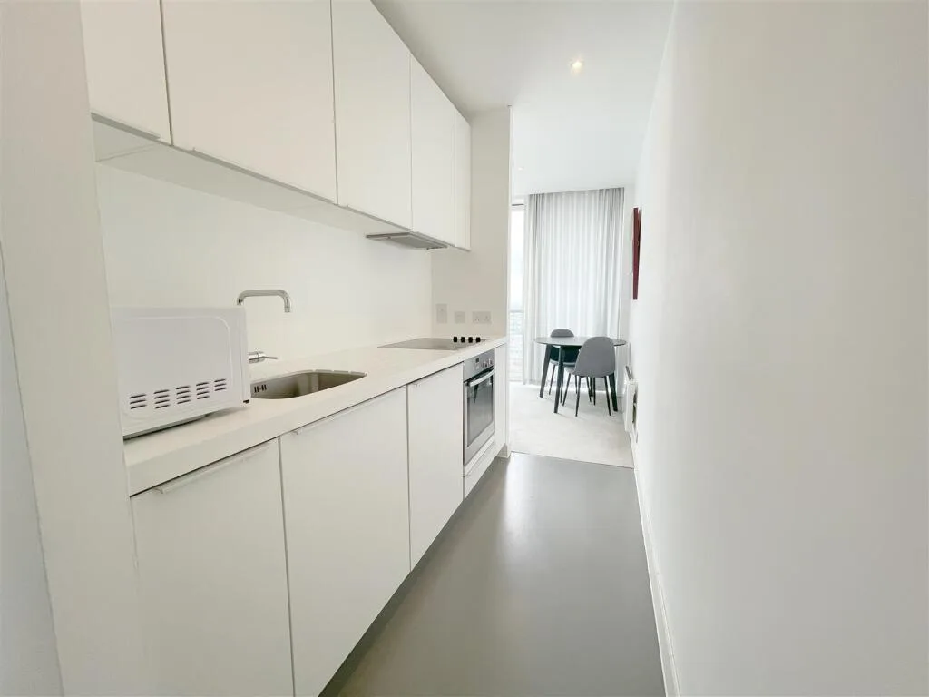 Studio flat for rent