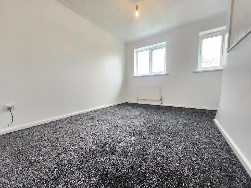 2 bedroom semi-detached house for rent