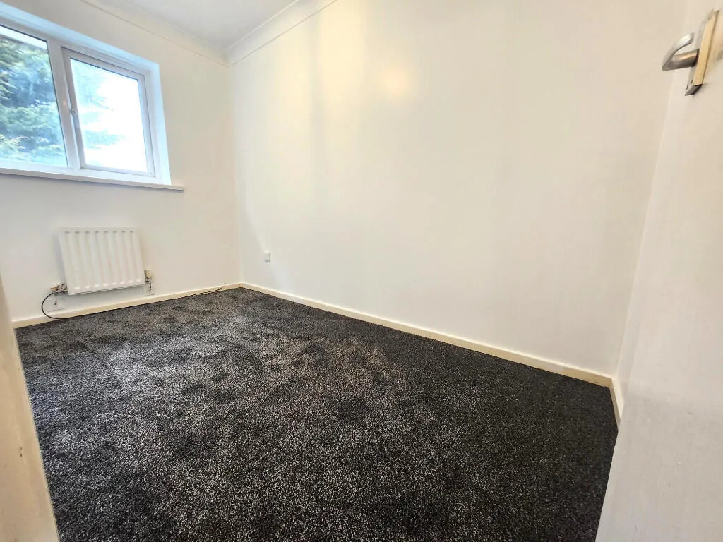 2 bedroom semi-detached house for rent