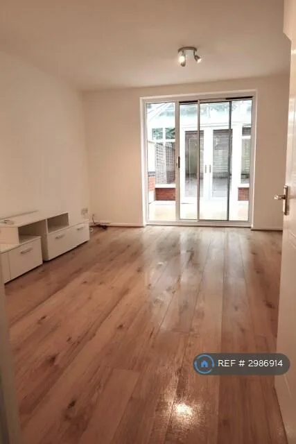2 bedroom terraced house for rent