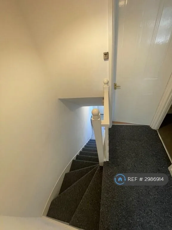 2 bedroom terraced house for rent