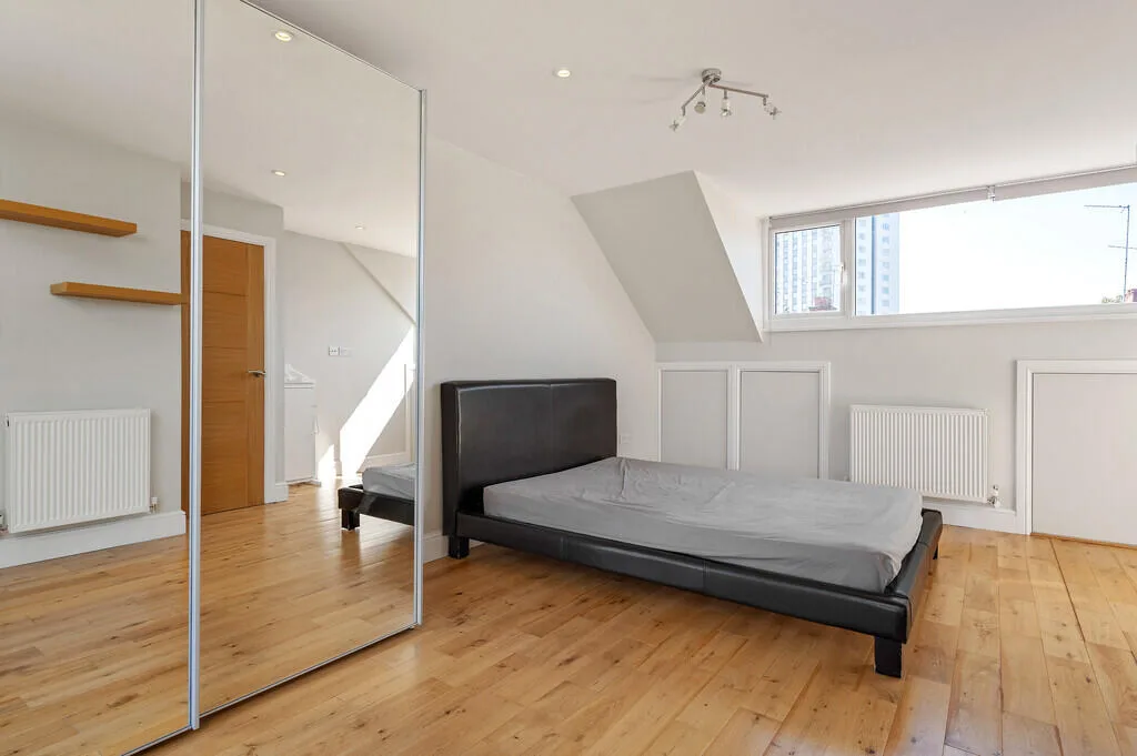 4 bedroom terraced house for rent