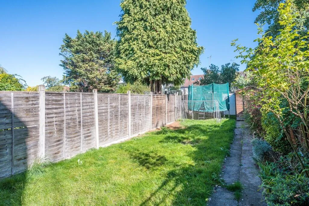 4 bedroom terraced house for rent