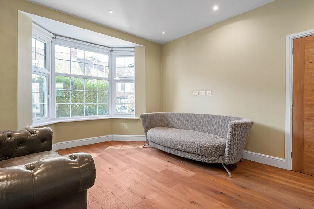 4 bedroom terraced house for rent