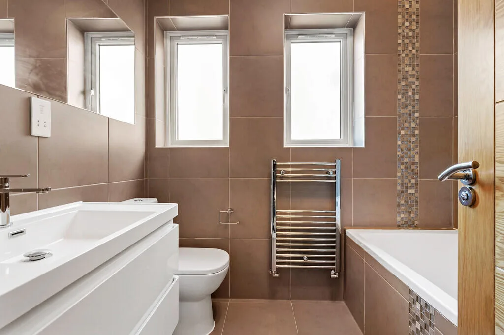 4 bedroom terraced house for rent