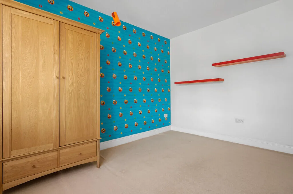 4 bedroom terraced house for rent