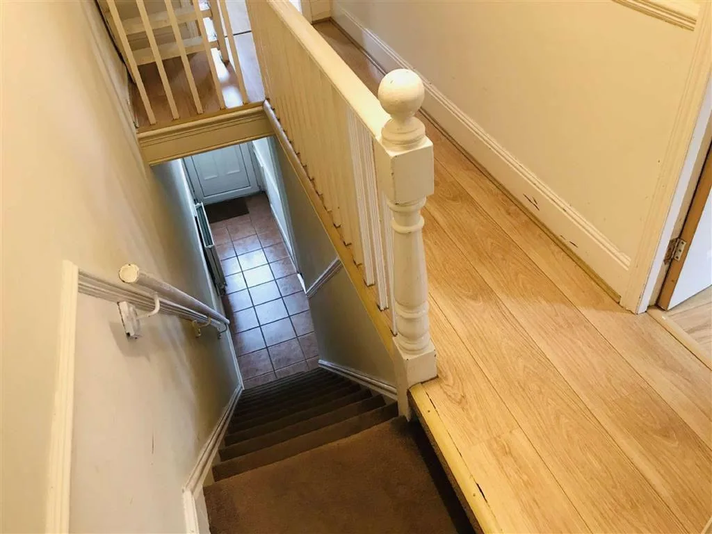 2 bedroom terraced house for rent