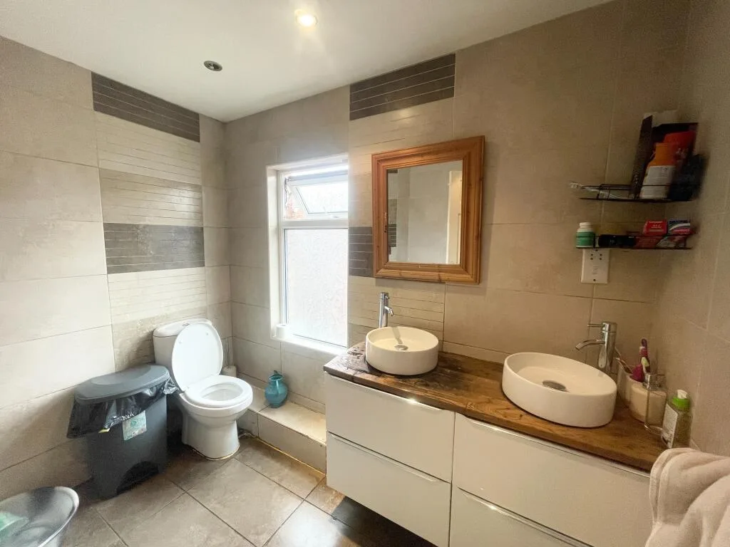 2 bedroom terraced house for rent