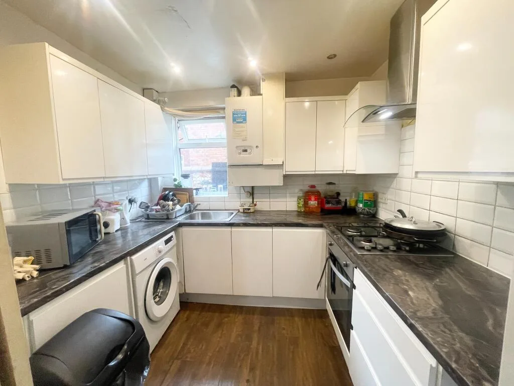 2 bedroom terraced house for rent