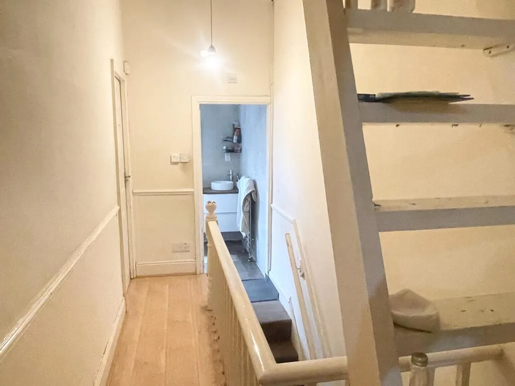 2 bedroom terraced house for rent