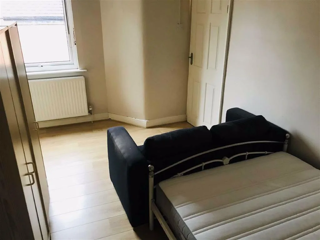 2 bedroom terraced house for rent
