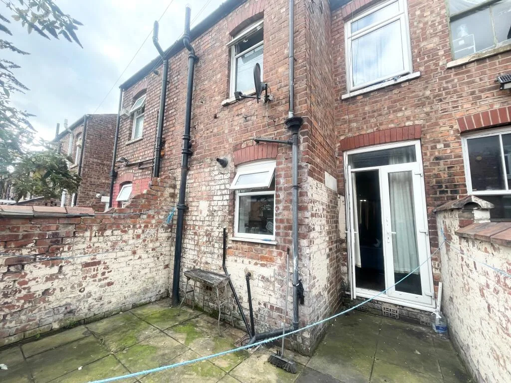 2 bedroom terraced house for rent