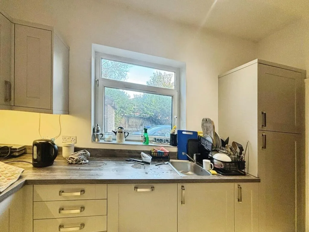 1 bedroom house for rent