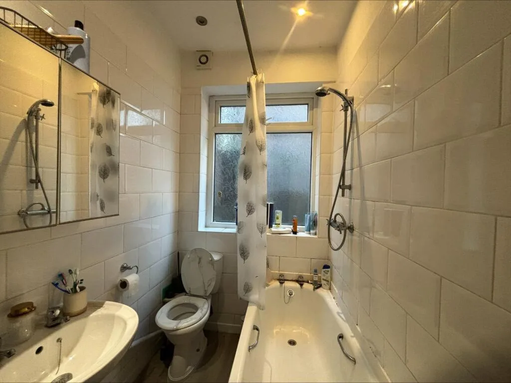 1 bedroom house for rent